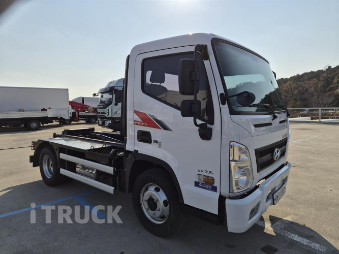 현대 올뉴마이티 암롤 3.5톤 수동 단바리 2