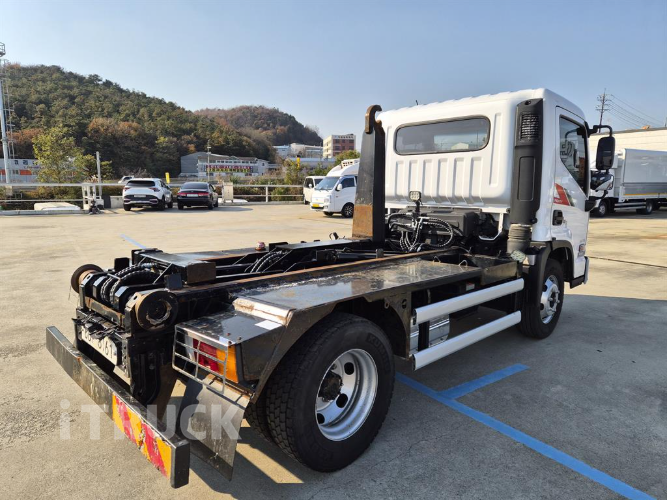 현대 올뉴마이티 암롤 3.5톤 수동 단바리 4