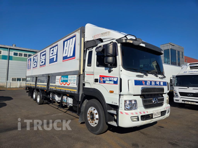 현대 메가트럭 와이드캡 280 후축 윙바디 4.5톤 수동 2