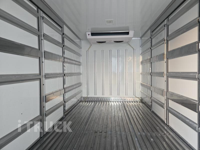 현대 마이티큐티 2.5톤 냉동탑 5