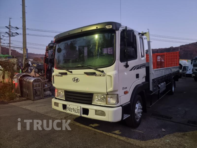 현대 셀프로더 메가트럭 5톤 1