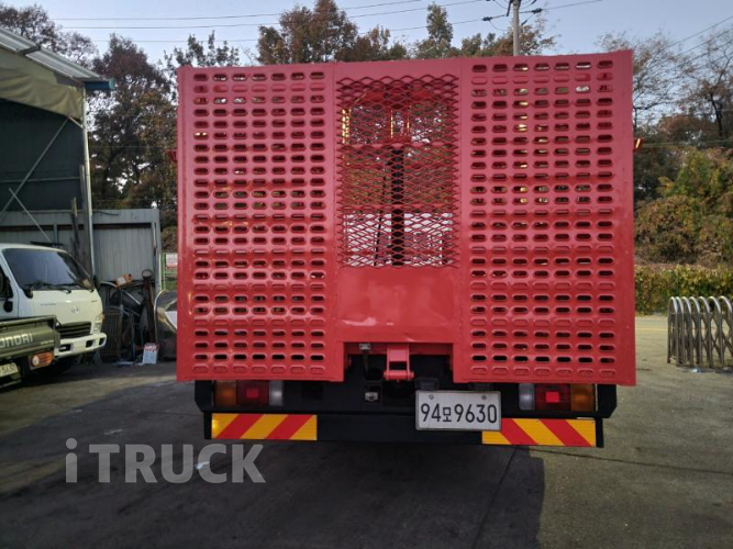 현대 셀프로더 메가트럭 5톤 2