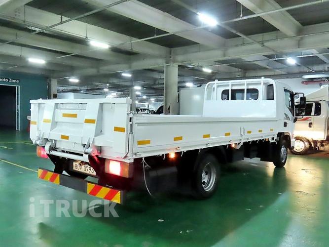 현대 올뉴마이티 3.5톤 카고 슈퍼캡 초장축 1