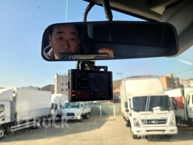 이스즈 엘프 3.5톤 광폭 냉동탑 12