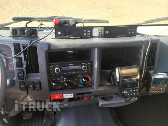 이스즈 엘프 3.5톤 광폭 냉동탑 7