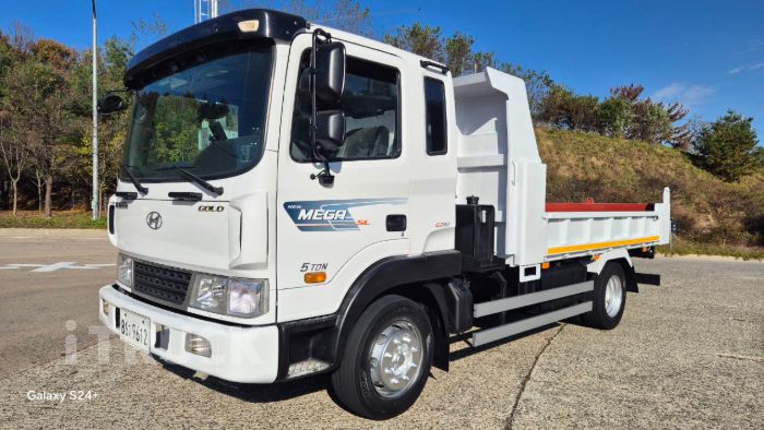 현대 메가트럭 280 중기(건설)덤프 5.6톤 수동