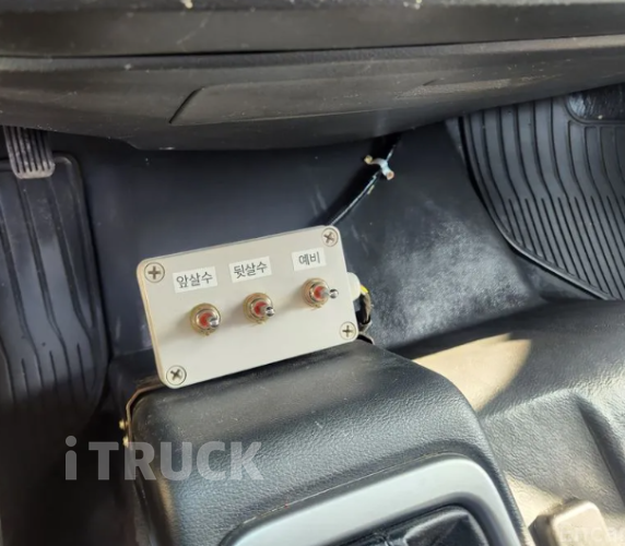 현대 살수차 올뉴마이티 스텐탱크 3,500L 오토 8