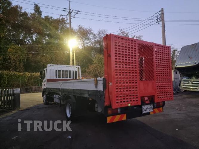 현대 셀프로더 메가트럭 5톤 5