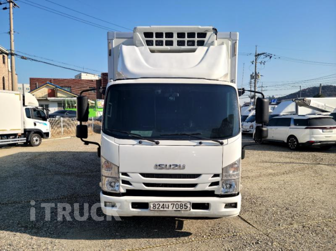 이스즈 엘프 3.5톤 광폭 냉동탑 4