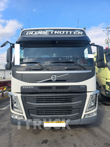볼보 탱크로리 FM 수동 2