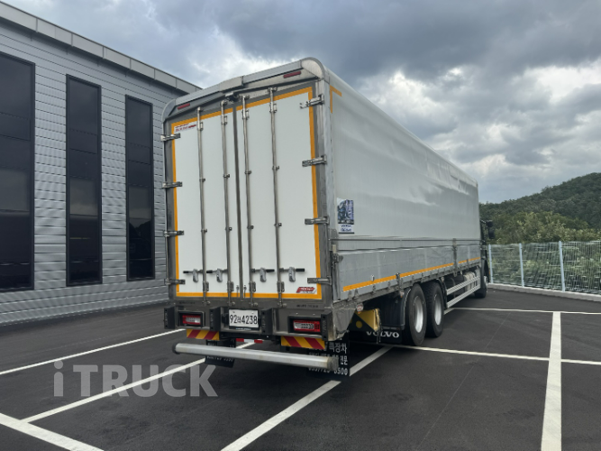 볼보 FE 350 후축 윙 9.5톤 오토 7