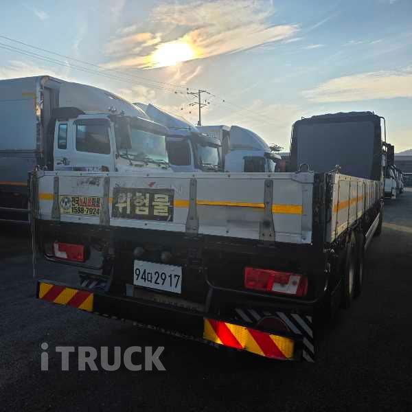 타타대우 맥쎈 320 후축 카고 8.5톤 오토 2