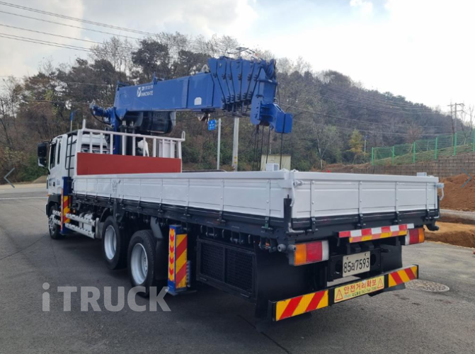 현대 카고크레인 동양 메가트럭 5톤 6