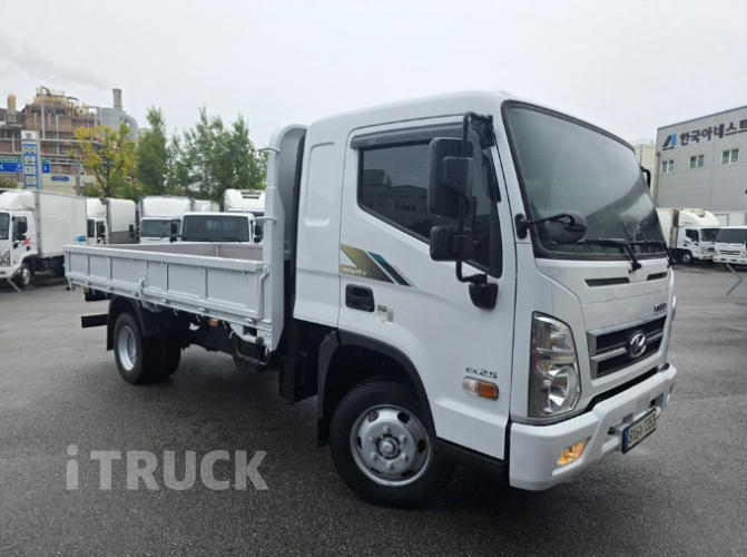 현대 올뉴마이티 2.5톤 카고 슈퍼캡 2