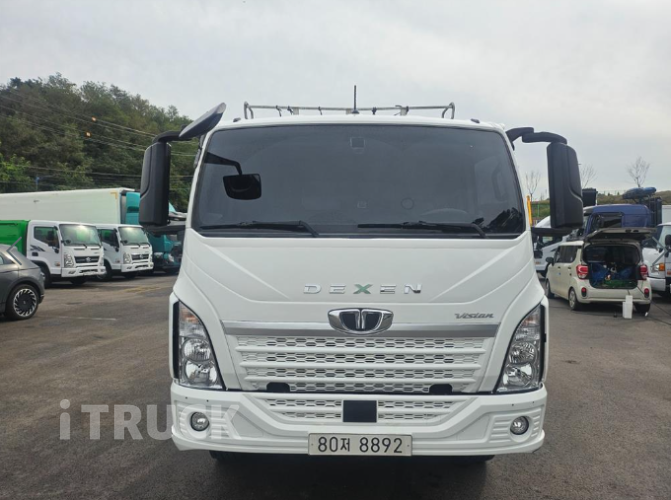 타타대우 더쎈 3.5톤 광폭 카고 1