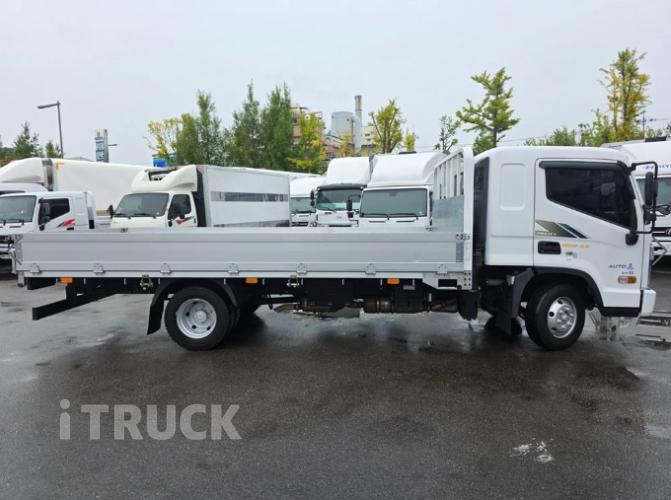 현대 마이티와이드 3.5톤 광폭 카고 슈퍼캡 5