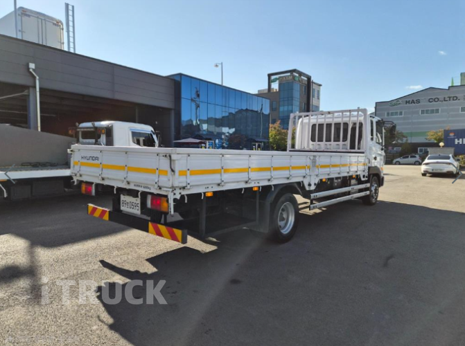 현대 메가트럭 280 단바리 카고 5톤 수동 5