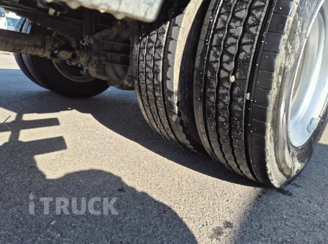 현대 메가트럭 280 단바리 카고 5톤 수동 16