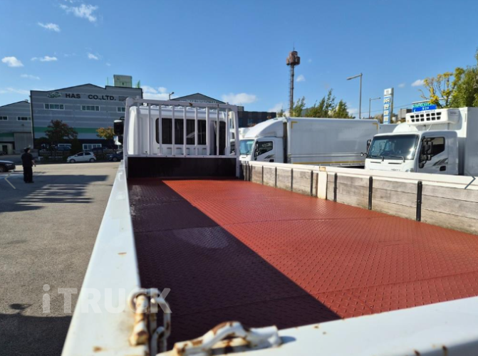 현대 메가트럭 280 단바리 카고 5톤 수동 8