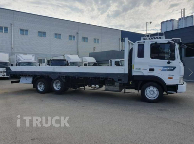 현대 메가트럭 280 앞축 카고 5톤 수동 3