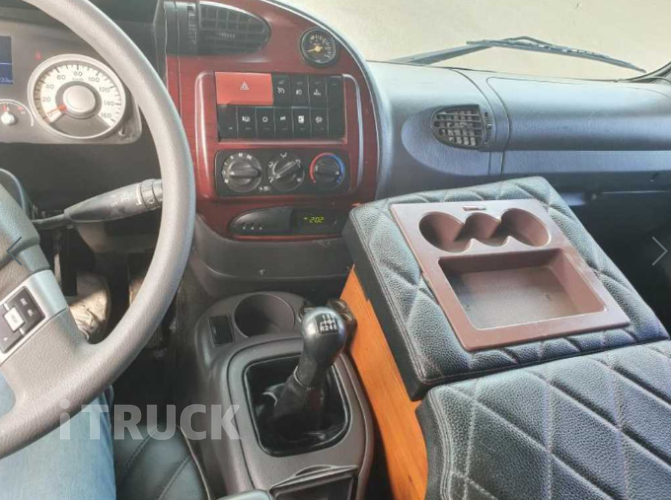 현대 메가트럭 280 앞축 카고 5톤 수동 12