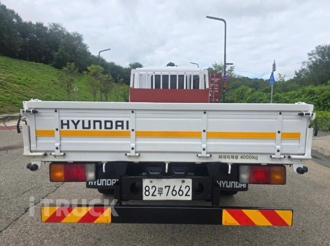 현대 메가트럭 260 단바리 카고 5톤 수동 7