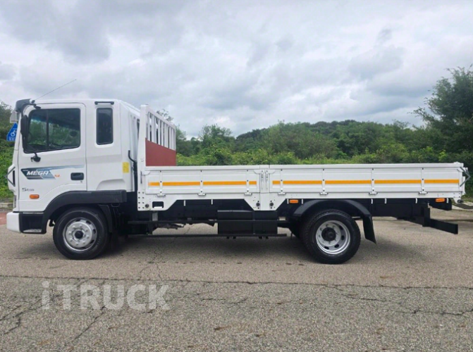 현대 메가트럭 260 단바리 카고 5톤 수동 4