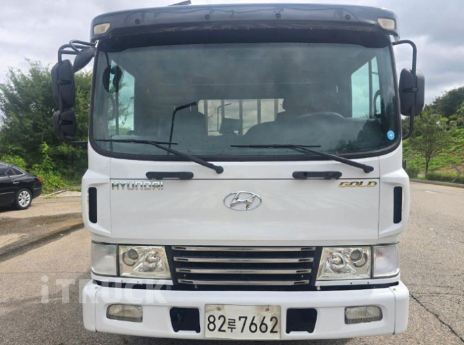 현대 메가트럭 260 단바리 카고 5톤 수동 3