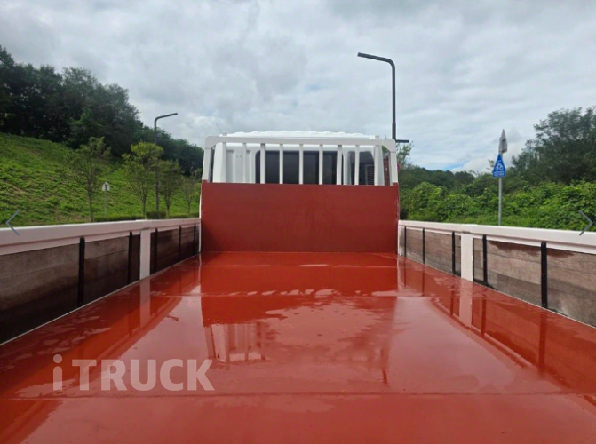 현대 메가트럭 260 단바리 카고 5톤 수동 8