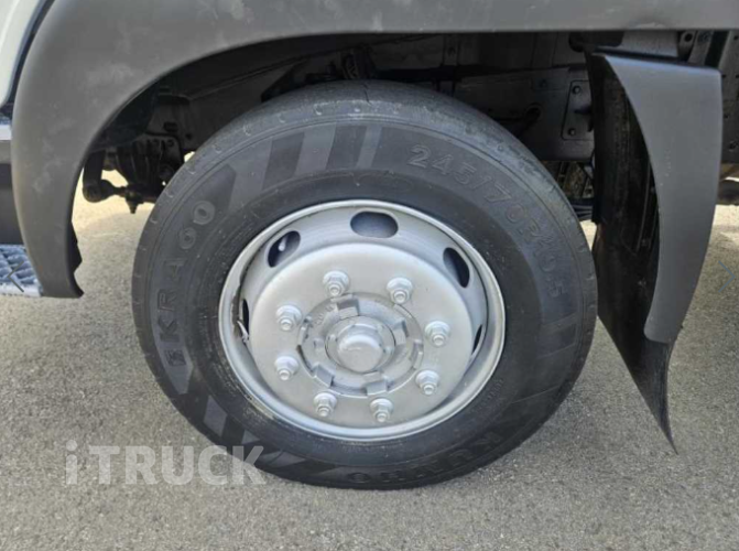 현대 메가트럭 270 단바리 카고 5톤 수동 16