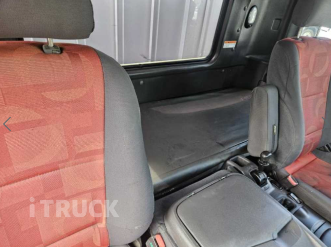 현대 메가트럭 270 단바리 카고 5톤 수동 12