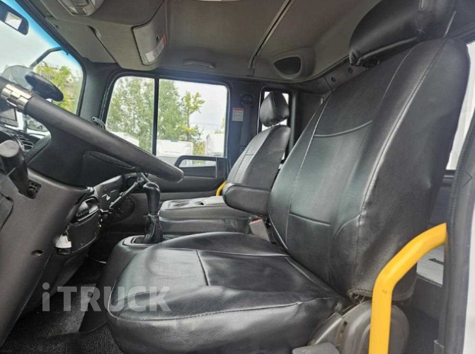 현대 메가트럭 235 단바리 카고 5톤 수동 10