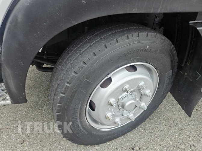 현대 메가트럭 235 단바리 카고 5톤 수동 15