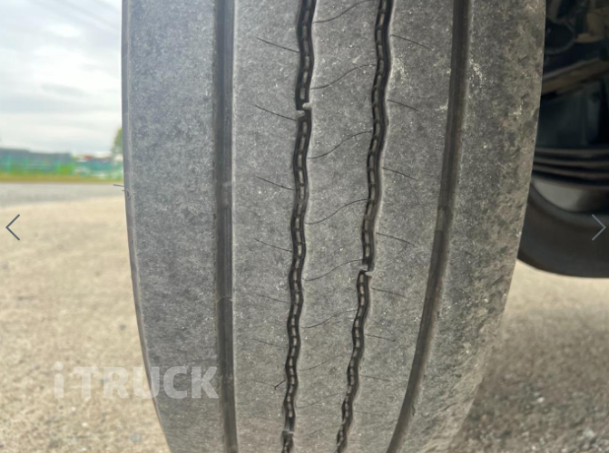 현대 메가트럭 270 앞축 카고 5톤 수동 14