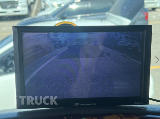 현대 메가트럭 270 앞축 카고 5톤 수동 10