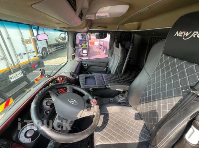 현대 메가트럭 270 앞축 카고 5톤 수동 9