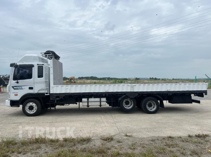 현대 메가트럭 270 앞축 카고 5톤 수동 6