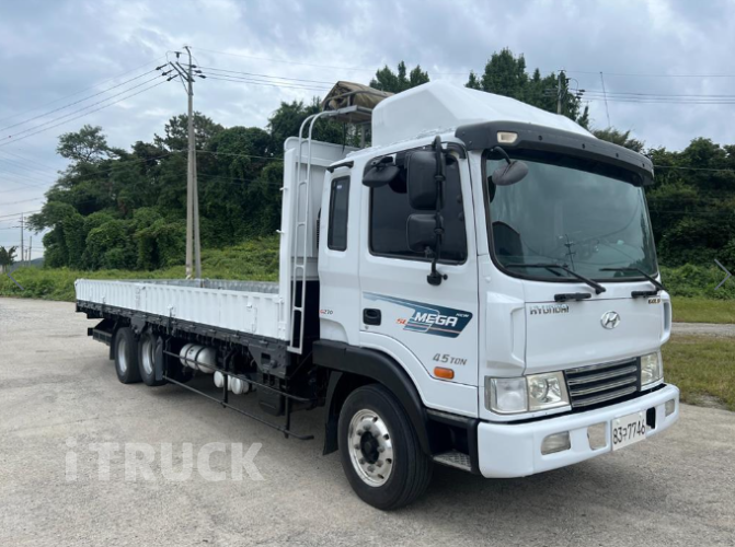 현대 메가트럭 270 앞축 카고 5톤 수동 2