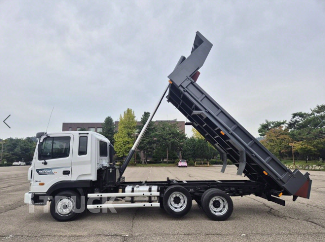 현대 메가트럭 화물덤프 5톤 11