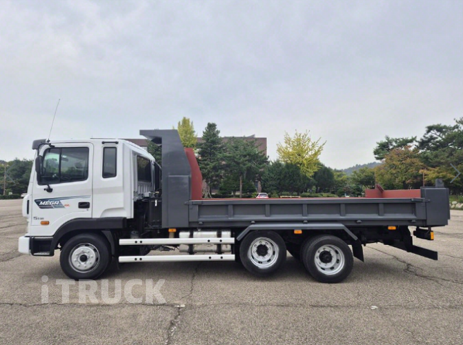 현대 메가트럭 화물덤프 5톤 4