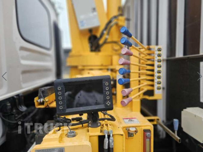 현대 카고크레인 수산중공업 18.1m 파비스 5톤 10