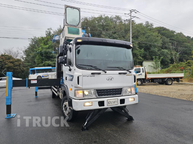 현대 카고크레인 동양 메가트럭 5톤 8