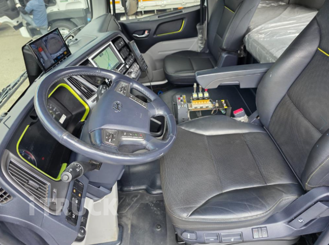 현대 파비스 암롤 300 5톤 오토 앞축 15