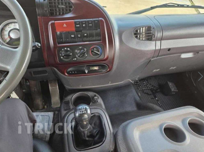 현대 메가트럭 암롤 260 5톤 수동 단바리 16