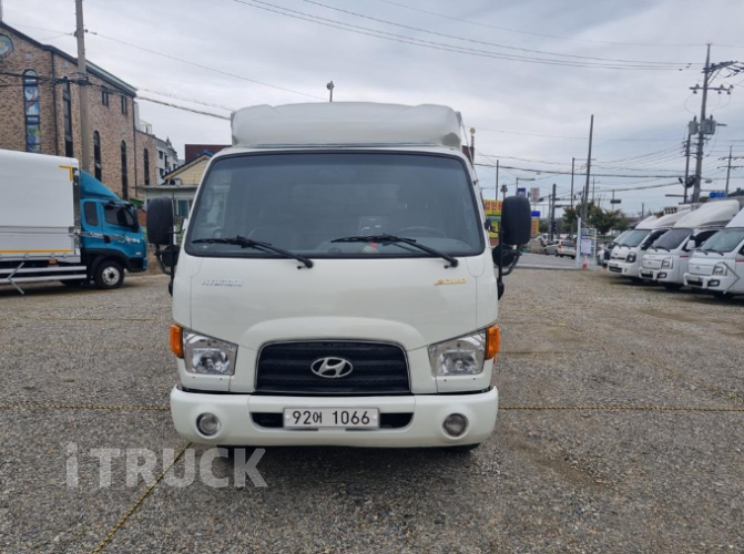 현대 이마이티 2.5톤 표준탑 슈퍼캡 2