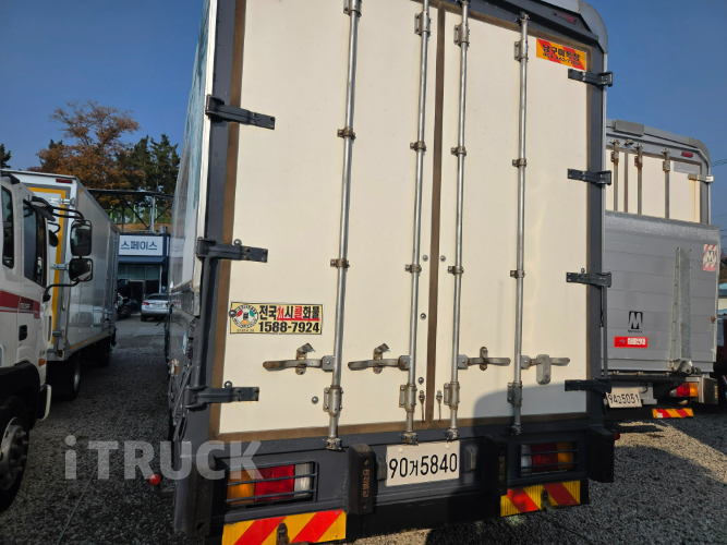 현대 메가트럭 250 후축 윙바디 6.5톤 수동 4