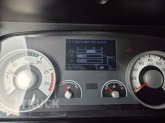 현대 메가트럭 250 후축 윙바디 6.5톤 수동 6