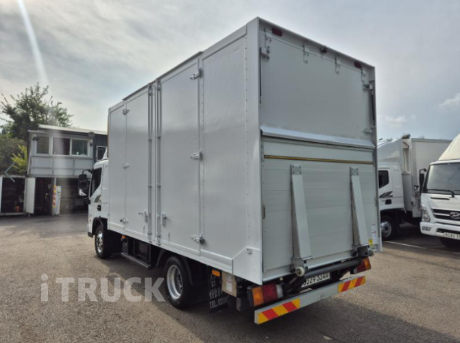 현대 올뉴마이티 2.5톤 익스하이탑 슈퍼캡 4