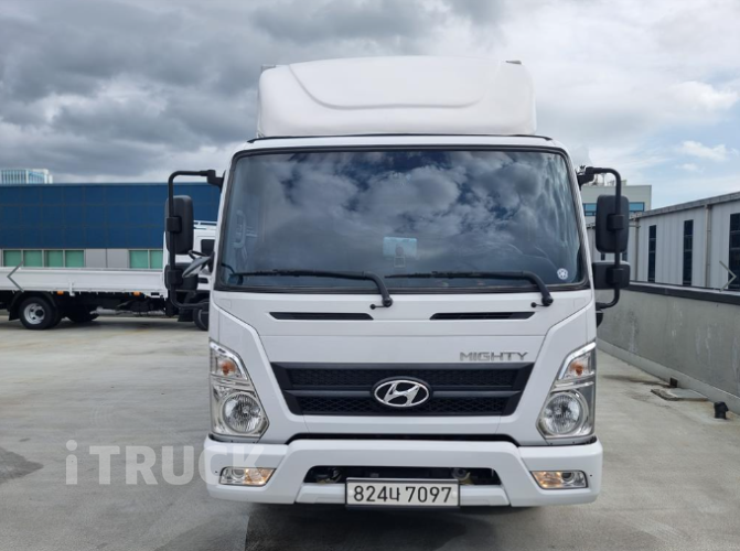 현대 올뉴마이티 3.5톤 익스하이탑 슈퍼캡 1