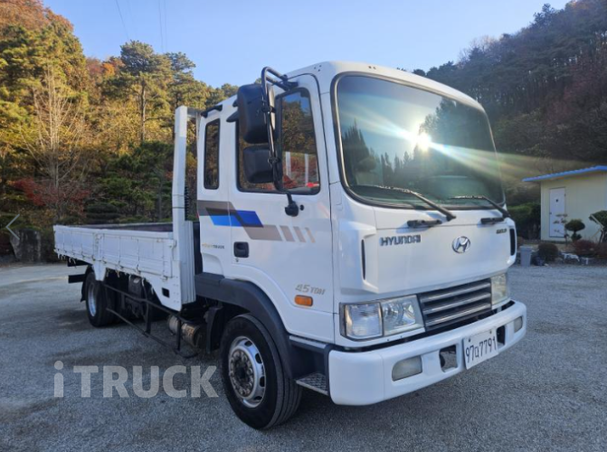 현대 메가트럭 235 단바리 카고 5톤 수동 2